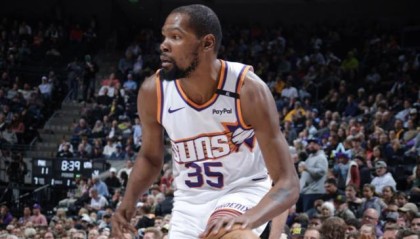 杜兰特复出太阳止跌：有他12胜2负，没他1胜9负