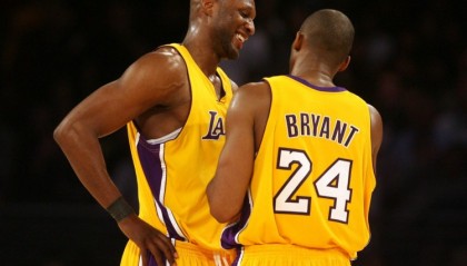 科勒：奥多姆昏迷时科比飞过来陪护 身体刚好点就复吸 我就打了他